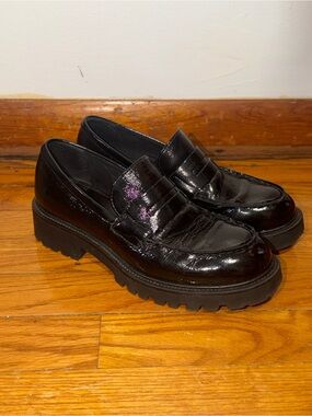 Vagabond Black Patent Leather Lug Sole Penny Loafers